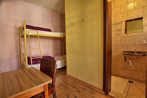 Hostel Roma Curitiba Ngoại thất bức ảnh